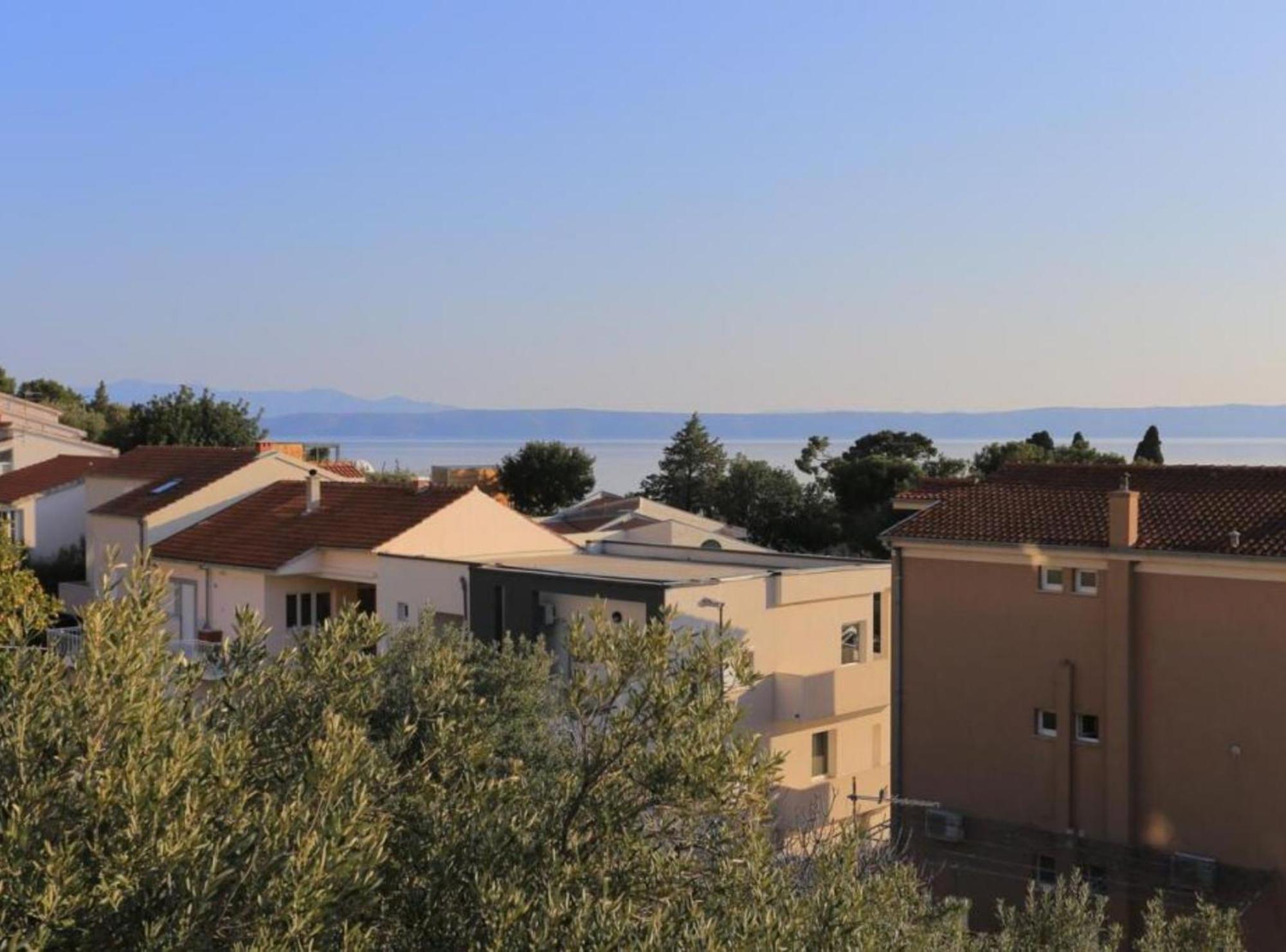 Apartments Roscic Podgora Exterior photo